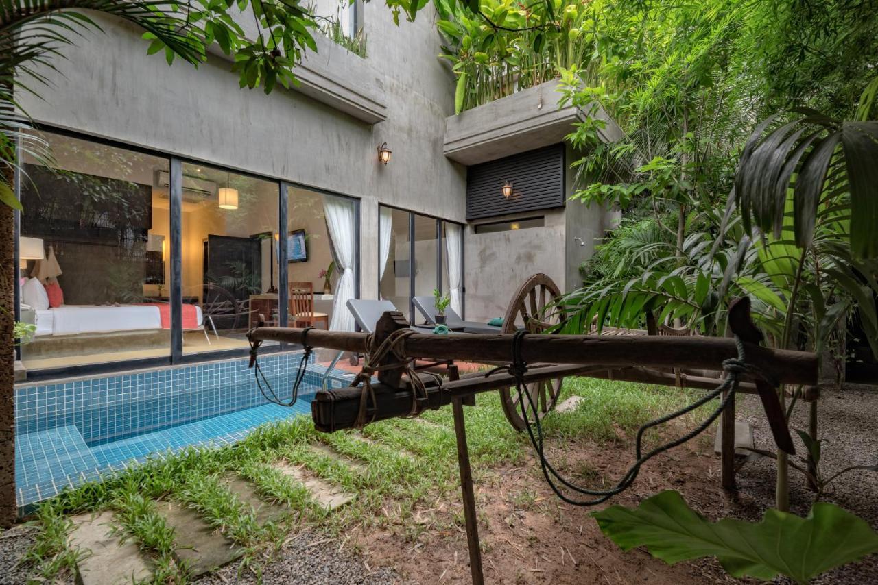 Grange Hotel Siem Reap Exterior photo