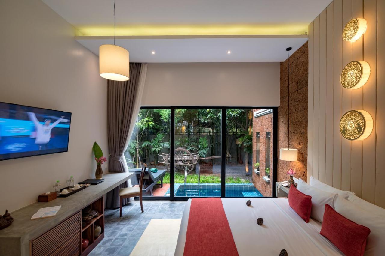 Grange Hotel Siem Reap Exterior photo