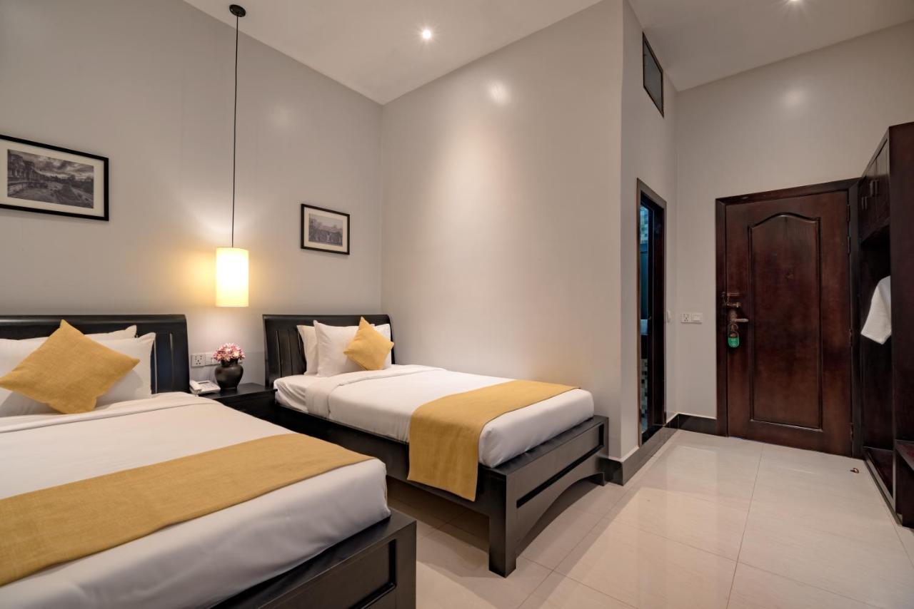Grange Hotel Siem Reap Exterior photo