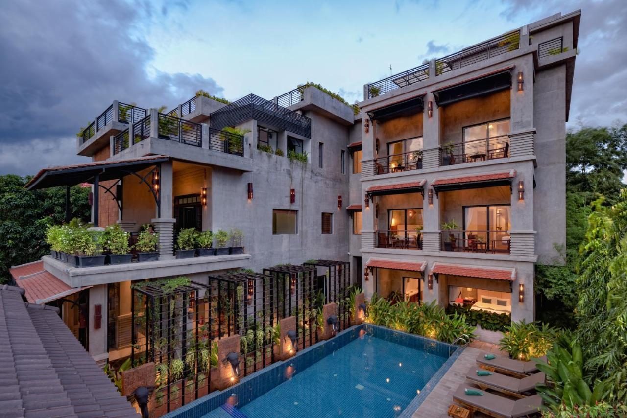 Grange Hotel Siem Reap Exterior photo