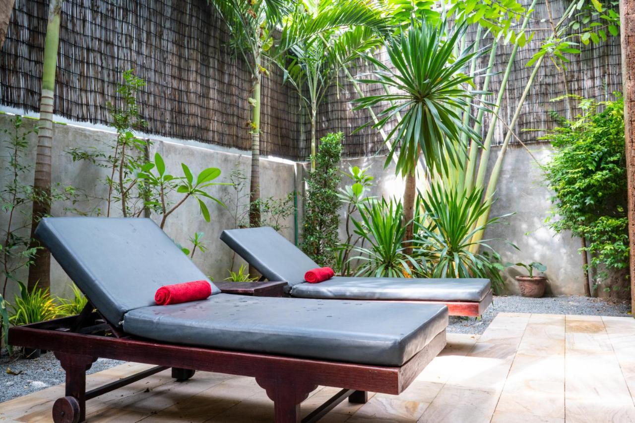 Grange Hotel Siem Reap Exterior photo