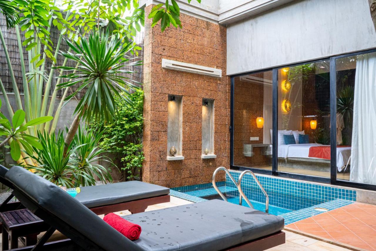 Grange Hotel Siem Reap Exterior photo