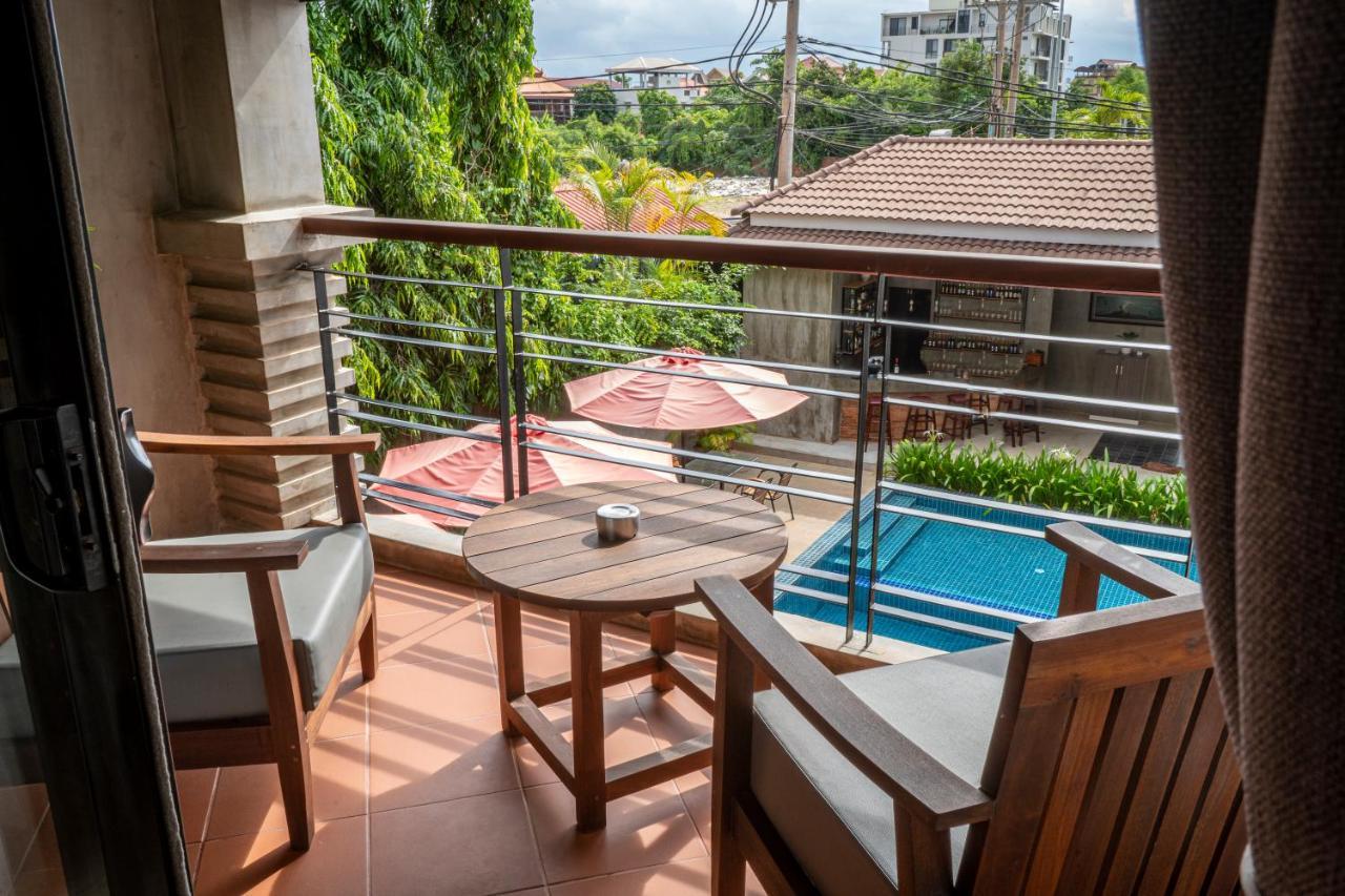 Grange Hotel Siem Reap Exterior photo