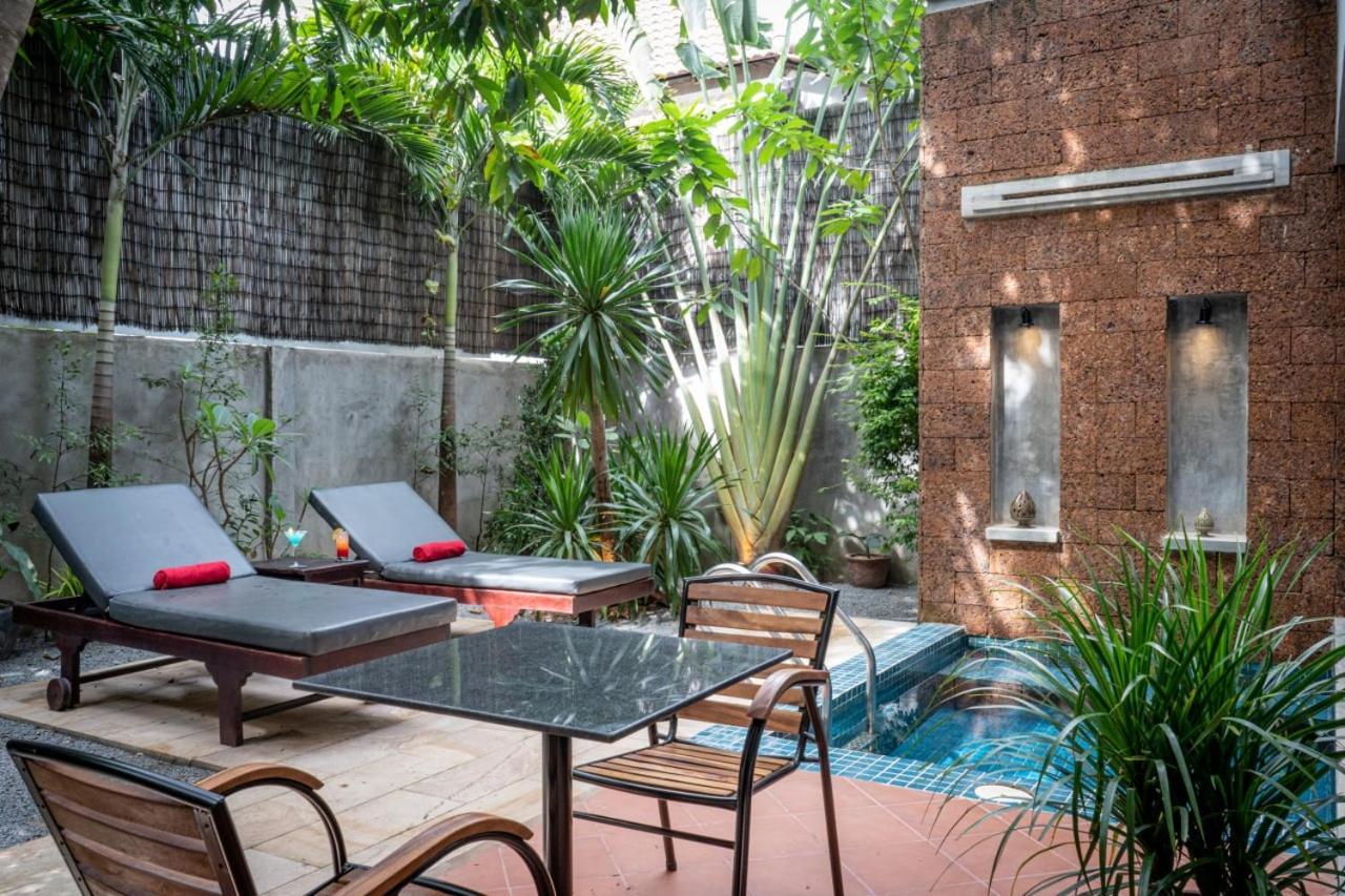 Grange Hotel Siem Reap Exterior photo